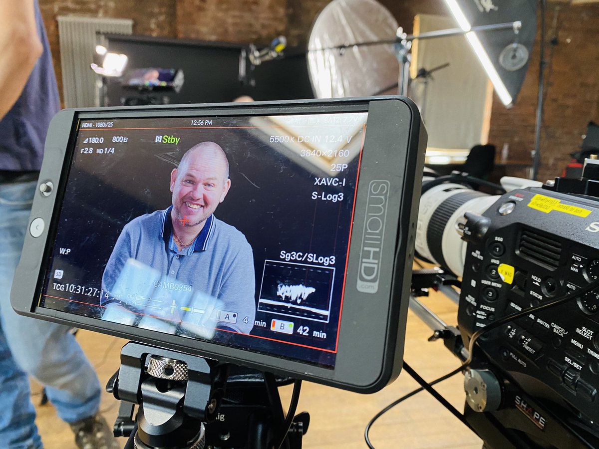 DibbyTheatre's tweet photo. Today we filmed @MarkHol59133101’s  story with @bocafilmsuk - 1 of 3 remarkable stories of fighting, surviving, living and thriving with HIV. 

Part of #InEqualParts funded by @ace_national and supported by @ContactMcr 🏳️‍🌈🏳️‍⚧️❤️ https://t.co/hvnwdOMVZB
