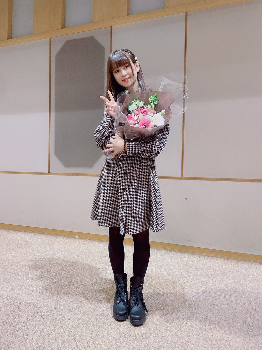 kaor1n_n's tweet photo. 【小山百代と前田佳織里のA&Geee!】ここまで番組を続けられたのは応援してくださった皆さんのおかげです!✨ドラクエ最高だった…
前田にとっては初めての冠ラジオ番組で、毎回もよちゃんとゲームするのが楽しくてしょうがなかった!☺️
本当にありがとうございました!✨
A&Geee!だいすき!
#ageee https://t.co/GTDhNrGINA
