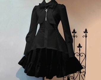 epicclothing691's tweet photo. New Victorian-style dress! https://t.co/gaANS8jqER