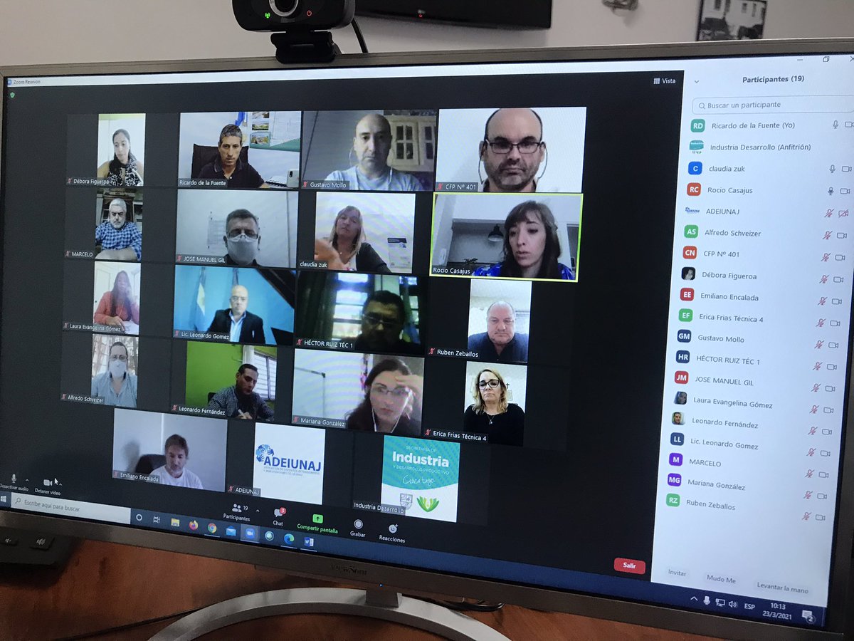 TatadelaFuente's tweet photo. 🔹Mantuve la primera reunión de la mesa #COPRET (Consejo Provincial de Educacion y Trabajo) en el distrito de Florencio Varela, y conversamos sobre la planificación estratégica para fortalecer la oferta de formación profesional y el desarrollo productivo en el distrito. https://t.co/kBNIl5WGyf