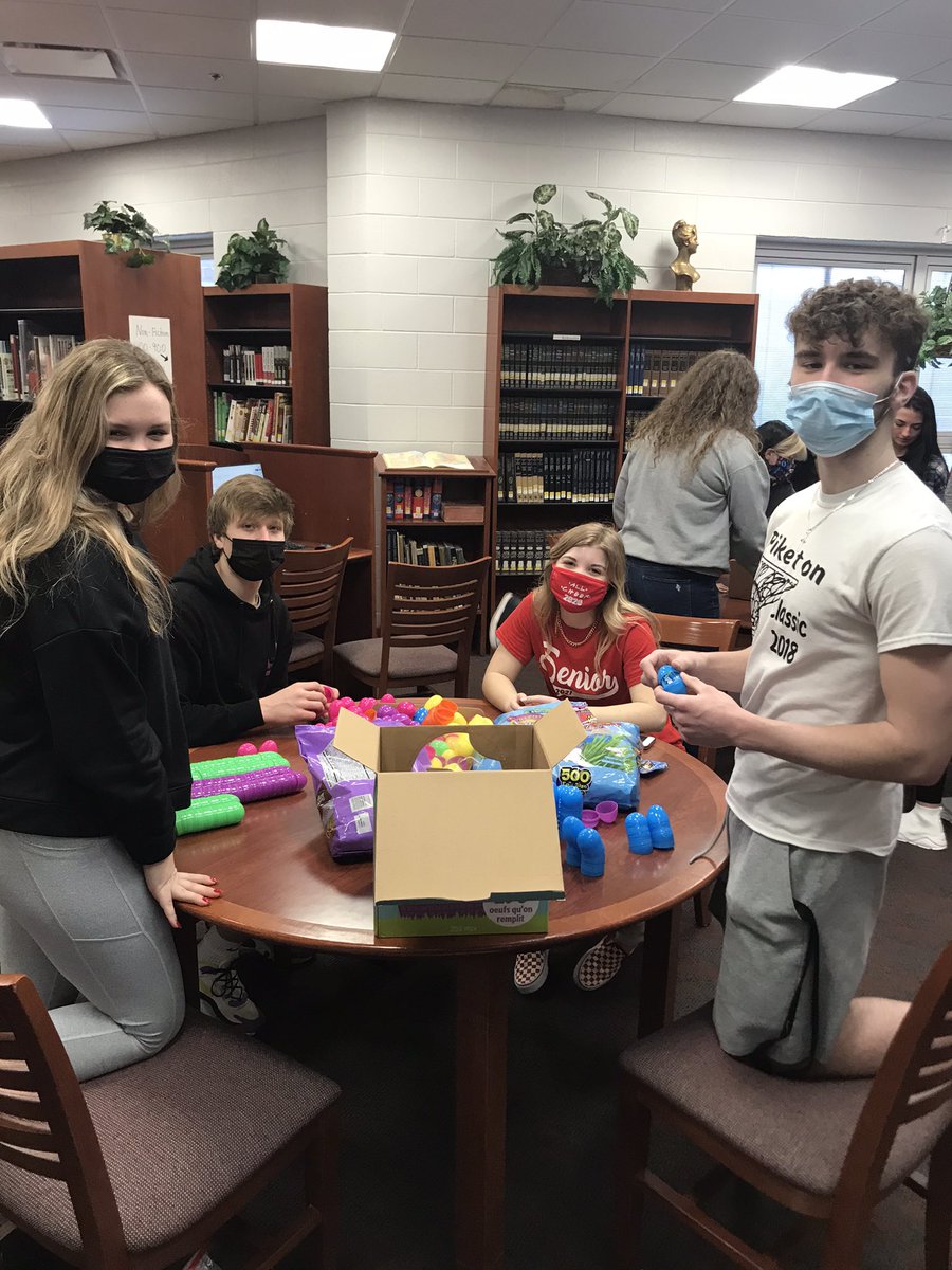 coreno_math's tweet photo. @piketon_nhs filling eggs for Jasper’s Easter egg hunt. Finally something that feels normal with masks, of course! https://t.co/BLjgGgm5mn