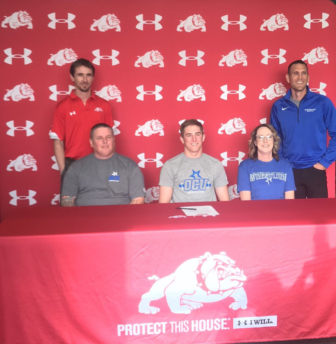Congratulations to Sulphur Wrestler Kolbe Madron!
This morning he signed with Oklahoma City University to continue his education and wrestling career...