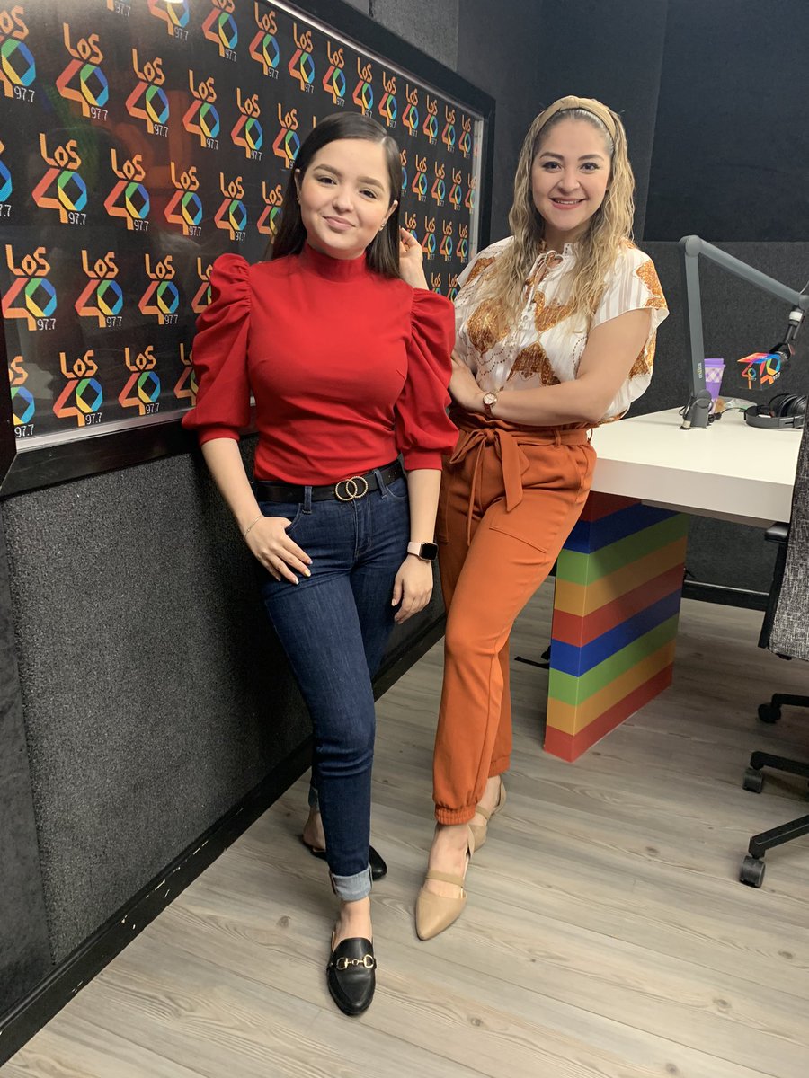 40rgv's tweet photo. Morning! Ya Arranca #Femmes40 con #AlyGarrido y #ErikaSierra
#FelizMiercoles ๐๐๐ https://t.co/8inZR12bSk