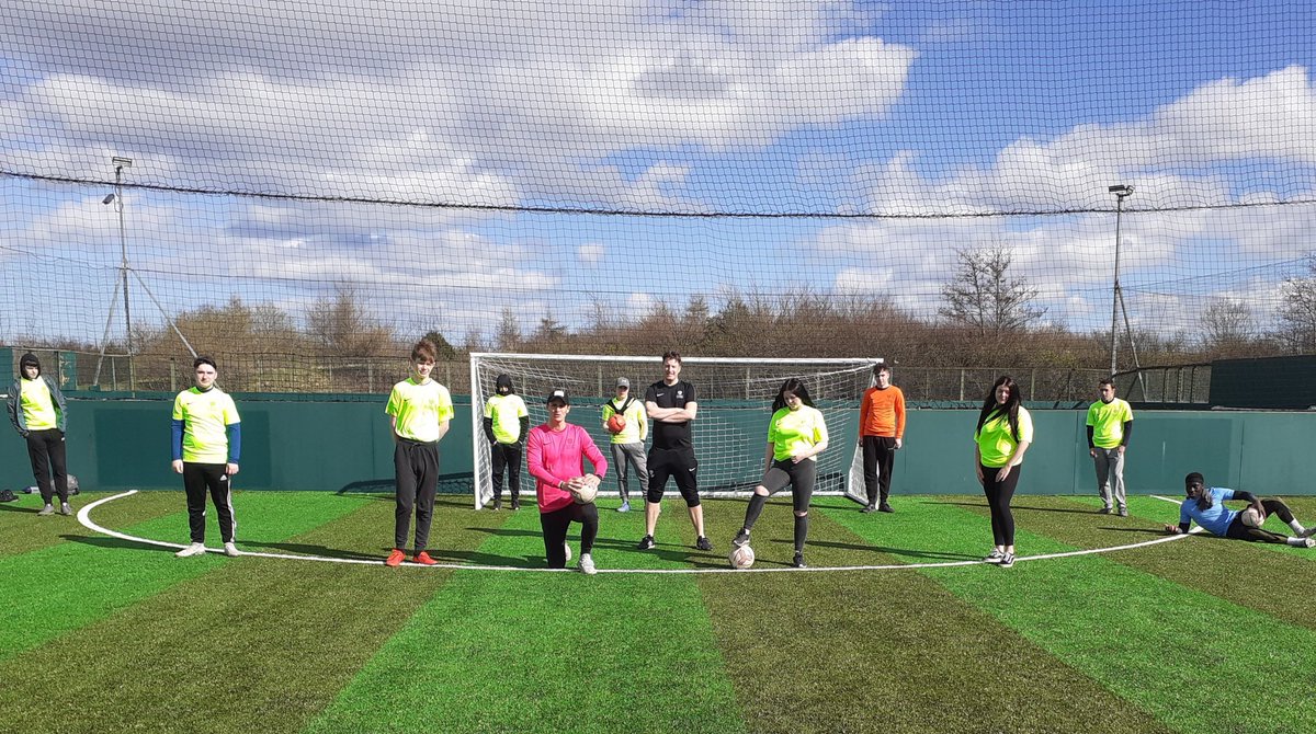 SL_Edin_Loth's tweet photo. Great to be back on the pitch with some of our @Street_League #LockdownLegends today for some much needed, socially distanced, football. https://t.co/W2ZJMcBs02