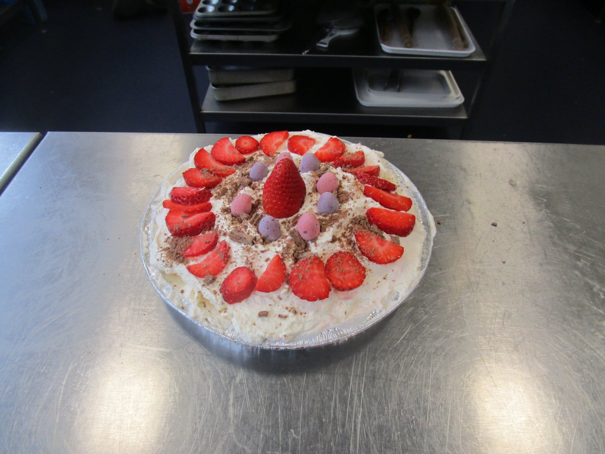 AbbeyView_Schoo's tweet photo. Year 10 students ML and MI baked a Cheese Cake and Banoffee Pie this afternoon with our Cooking Tutor Mary.  Well done girls! https://t.co/SnfhbxkMnW