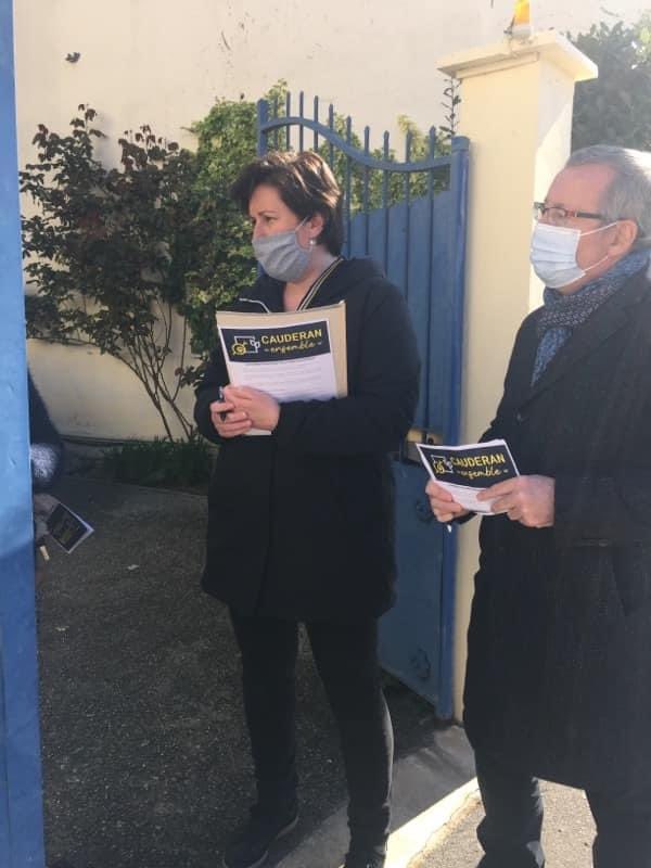cauderanensembl's tweet photo. ✅ En porte à porte ce matin dans notre quartier de #cauderan. Nombreux échanges notamment sur les questions de mobilité. 
Nous poursuivrons ces rencontres dans les jours et semaines à venir... #bordeaux https://t.co/l9BMJw2cjq