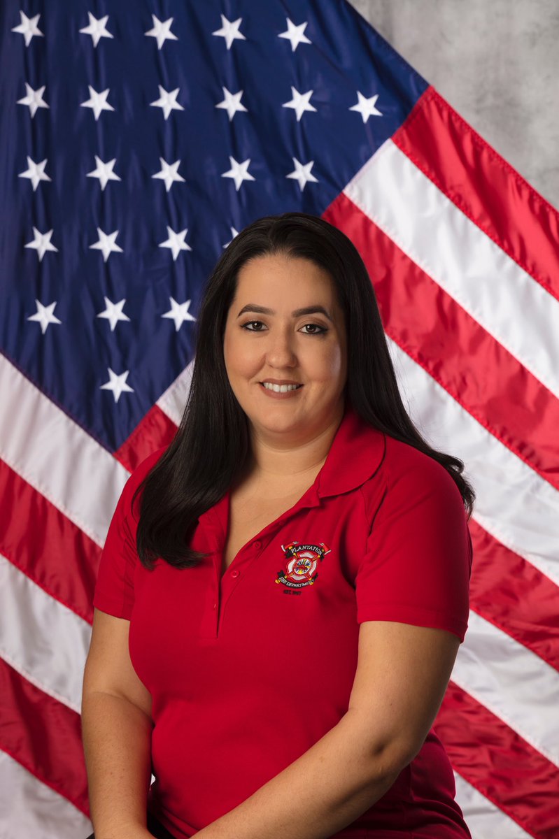 PlantationFire's tweet photo. Meet Fire Service Manager Jackie Castillo who is assigned to Headquarters. She joined #PFD in 2016. Jackie is engaged and has a daughter, holds a Degree in Accounting, and her favorite color is Purple. #NationalWomensMonth #PFDStrong π π πΊπΈ https://t.co/VRsCFWrk5u