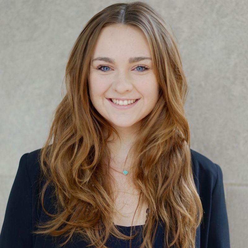 PRLab_BU's tweet photo. Meet Hailey McCloskey, the Account Supervisor for NCCSafe and Spark FM Online.
.
.
#headshot #agency #team #agencylife #inspiration #BU #WhyIPRLab #performance #reliability #leadership #adaptability #balance #creativity #publicrelations #teamwork #ProudtoBU https://t.co/2SPhlbnsQG