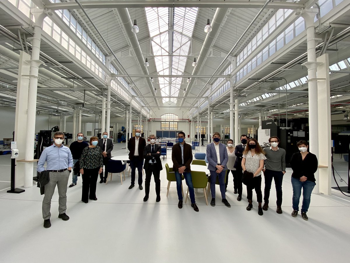 madecc40's tweet photo. 🔵 Grazie a @UniBergamo per la visita alla nostra fabbrica digitale e sostenibile.
#MADElife https://t.co/mBRT32z5Fh