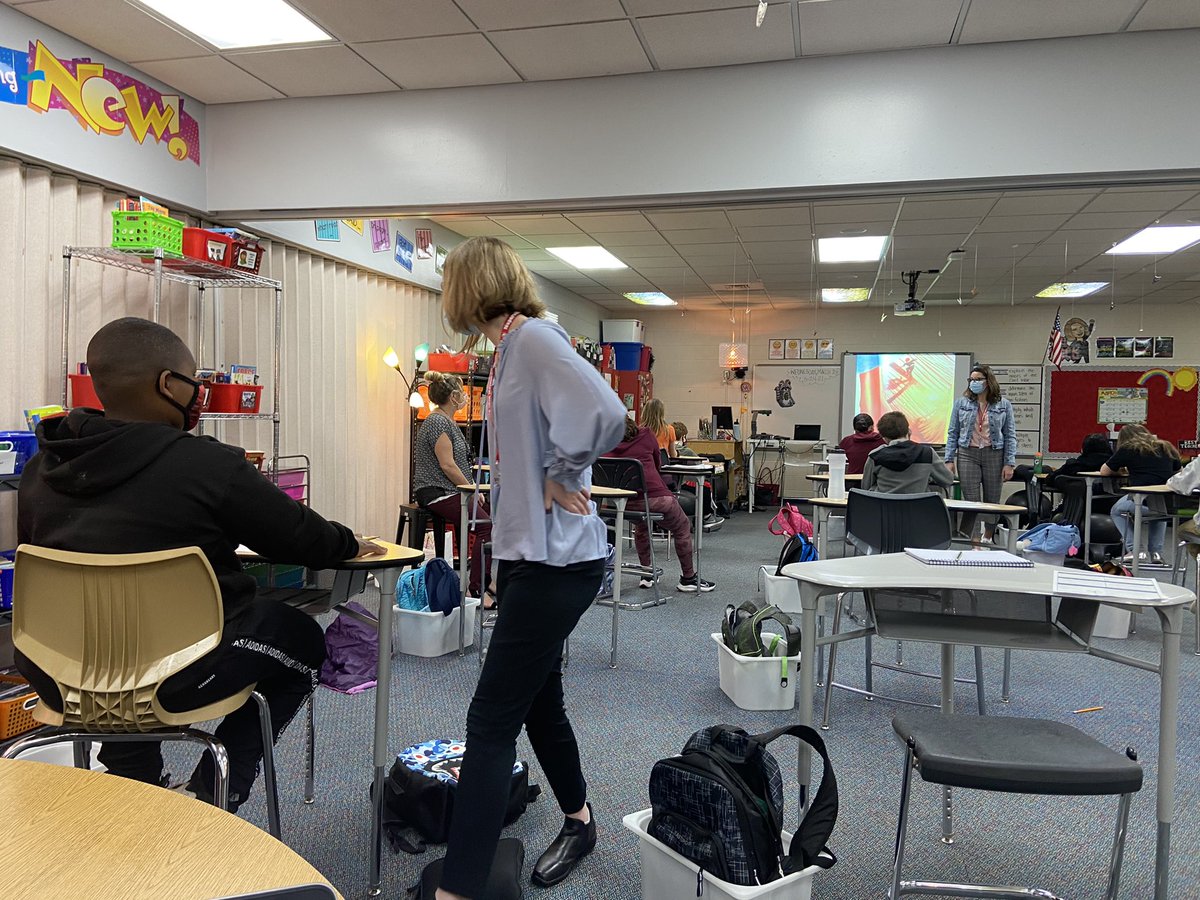 SamSzopinski's tweet image. It was wonderful visiting Kingsley Elementary! I was able to see my first co-taught lesson with Ms. Bridges &amp;amp; Ms. Saturley teaching theme to 5th graders. I loved watching the sparks fly while Ms. Macy taught 2nd graders how to write conclusions. @NCHSRedhawksCTE #teachingrocks