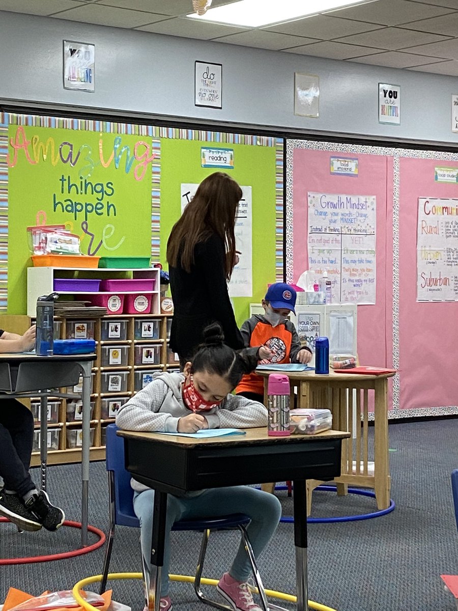 SamSzopinski's tweet image. It was wonderful visiting Kingsley Elementary! I was able to see my first co-taught lesson with Ms. Bridges &amp;amp; Ms. Saturley teaching theme to 5th graders. I loved watching the sparks fly while Ms. Macy taught 2nd graders how to write conclusions. @NCHSRedhawksCTE #teachingrocks