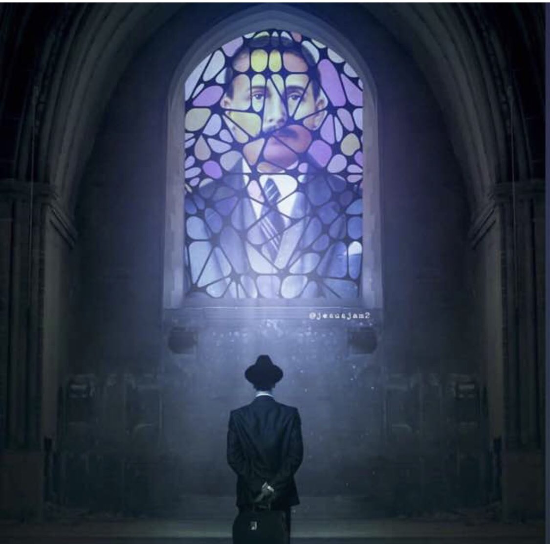 José Gregorio Hernández el “ médico de los pobres”y de todos será beatificado el 30 de abril en el stadium universitario de mi amada UCV donde se graduó de médico. Hoy le pedimos salud para todas nuestras familias