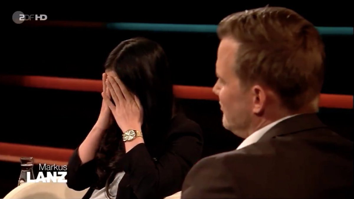 Ann Wältin tweet media