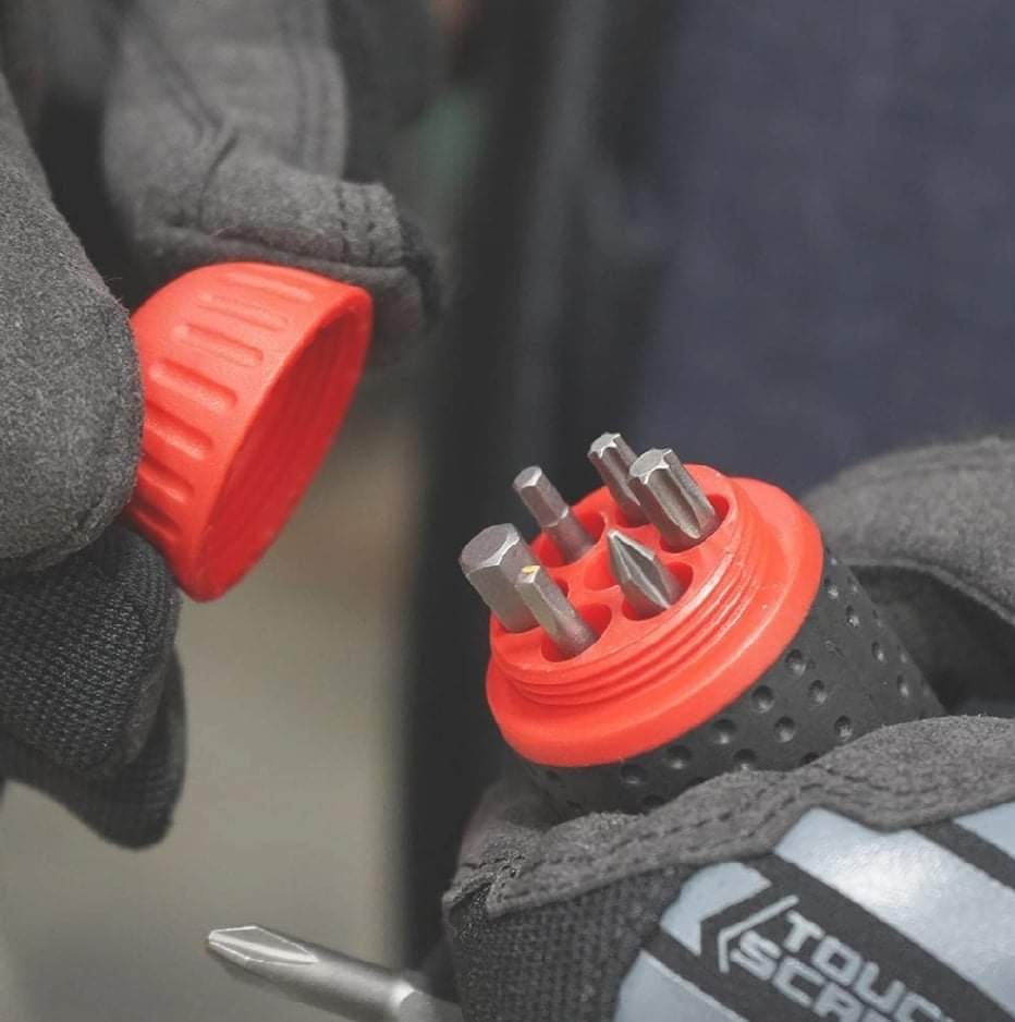 ProferredPro's tweet photo. The unique &amp; convenient bit storage contained within the handle provides organization during the toughest of jobs. The 19-in-1 Proferred Ratcheting Screwdriver Drive Set, ratchet design &amp; cushion grip allows operation with comfort and ease. #Proferred #ProferredTools https://t.co/hTmmO5ycun