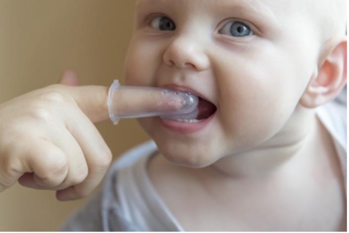 running_tooth's tweet photo. 2021. 03
Weekly Insight: 
婴幼儿口腔护理市场洞察Insights into Baby Oral Care Market
Babies' oral care is should not be neglected. Babies who eat too many meals and sleep with food are at high risk of dental care. 
https://t.co/pBJNccn0zP
#DentalCare #babies https://t.co/LopXu41xcK