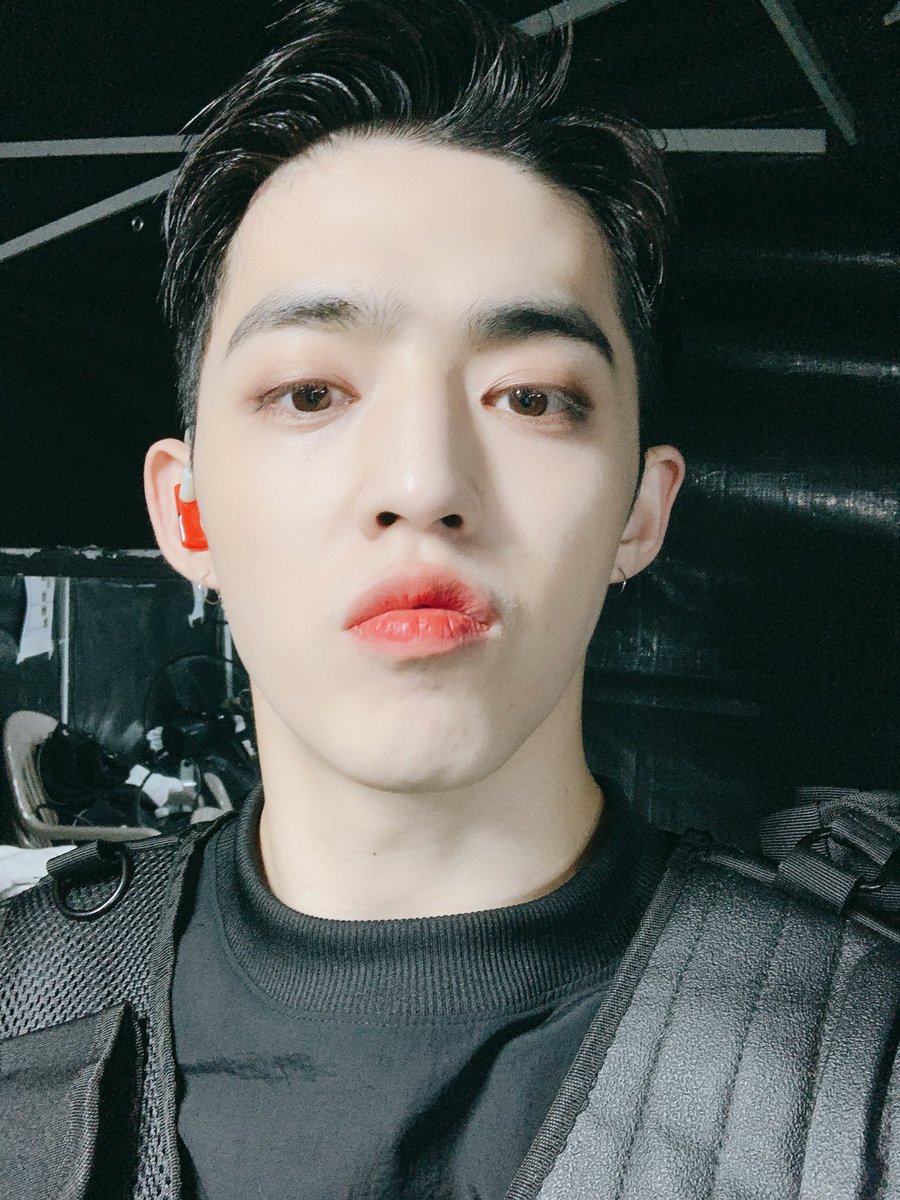 9588_CHERRY's tweet photo. 사랑스러운 셀카🥺 https://t.co/E6ByBX1IRs