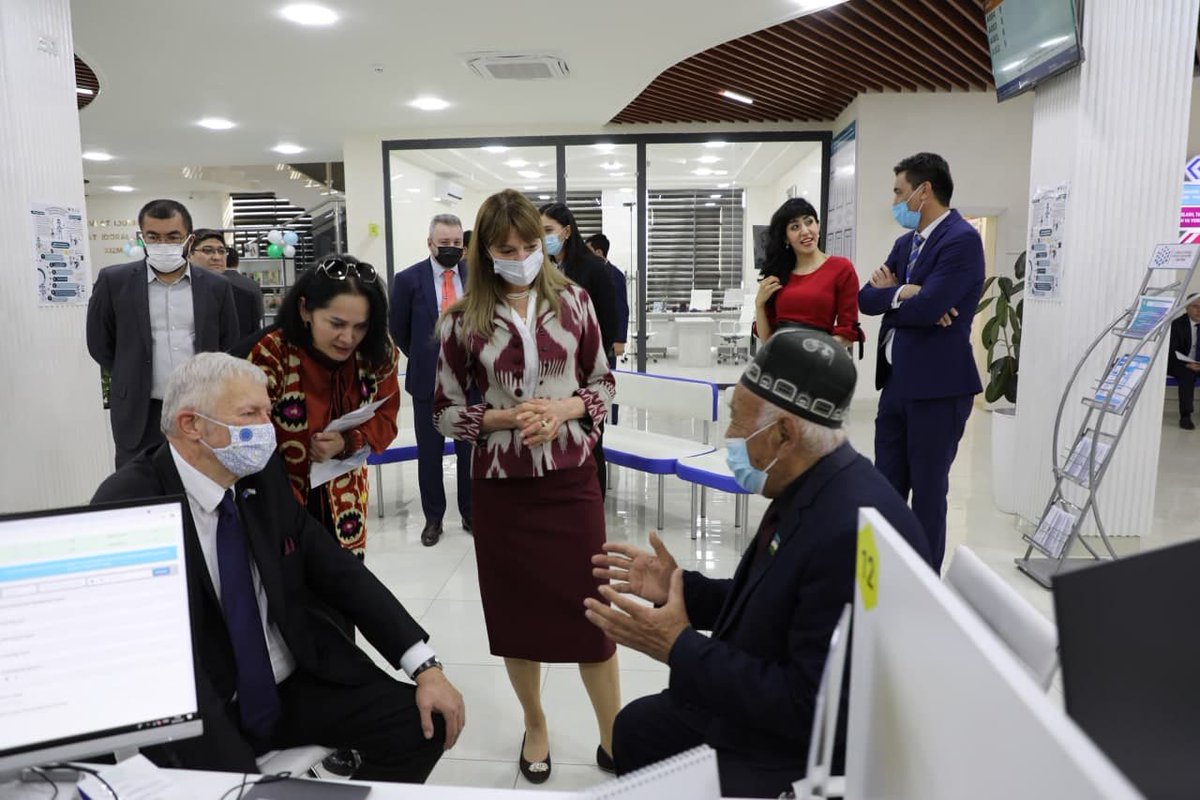 MatildaDimovska's tweet photo. Much pleased to be part of the opening of new #PublicServiceCenter in #Nurafshan. Great result of joint work of ⁦@EU_Tashkent⁩, ⁦@GOVuz⁩ &amp; @UNDP_Uzbekistan⁩ so that more public services become integrated, interactive and accessible for all people of #Uzbekistan! https://t.co/vpNmnCzav9