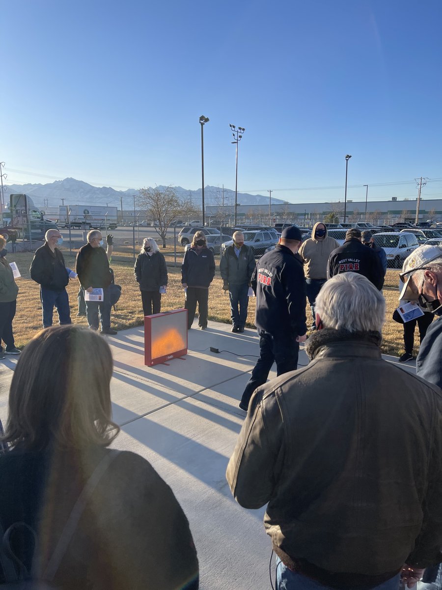 GSD_Buses's tweet photo. Its a beautiful day outside for West Valley City Fire to train GSD bus drivers about fire safety on the school bus. @GraniteSchools @wvcfd @WVCUT https://t.co/QWLTT2Kd4d