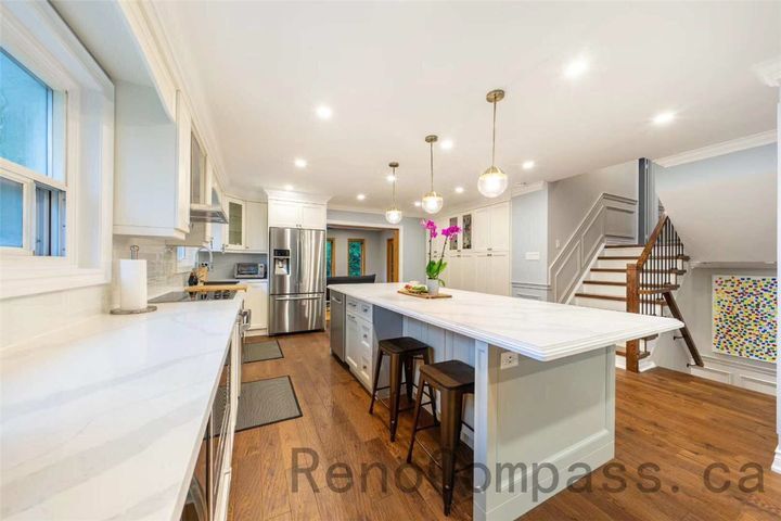 RenoCompass's tweet photo. North York Interior Renovation Project😎

Check more interior renovation project we did: 
https://t.co/GF27J6yVYm https://t.co/6FEJ1MZapN