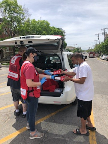 RedCrossUtah's tweet photo. During life’s emergencies, we’re proud to provide comfort and relief to people throughout Utah (and beyond). On @RedCross #GivingDay, you can support even more communities who rely on us each day when #HelpCantWait. Donate today at https://t.co/GKO7RR4K99

#UtahRedCross https://t.co/qbi5VaMGk3