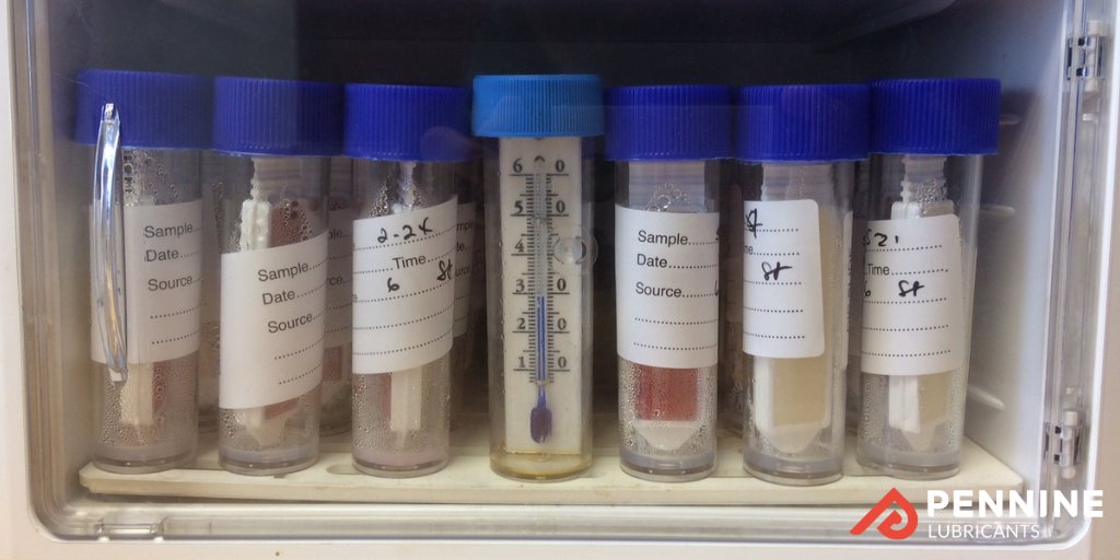 penninelubes's tweet photo. Dipslide testing checks for bacterial 🦠 &amp; fungal contamination which may be present in #metalworkingfluids. 💧

It's included in both our Alliance &amp; Ultimate #PROCARE service plans.

Compare our tailored service plans >> https://t.co/Wo4Jd3pBXw 👍

#DipslideTesting #Coolant #HSE https://t.co/2GqDMAnfJe