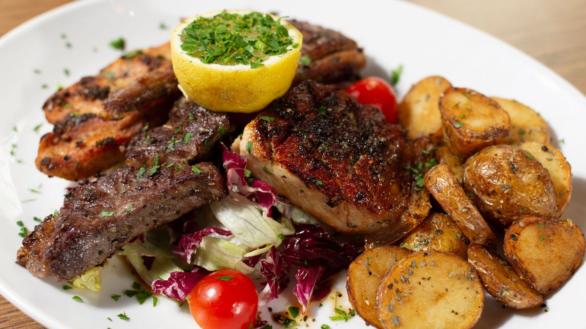 studiogustoldn's tweet photo. At StudioGusto we never let you down. Enjoy a delicious meal right at the comfort of your house from us!
Order here: https://t.co/L3NfXNupRQ
#StudioGusto #ItalianFood #ItalianRestaurant #Bromley #London https://t.co/luUi55durd