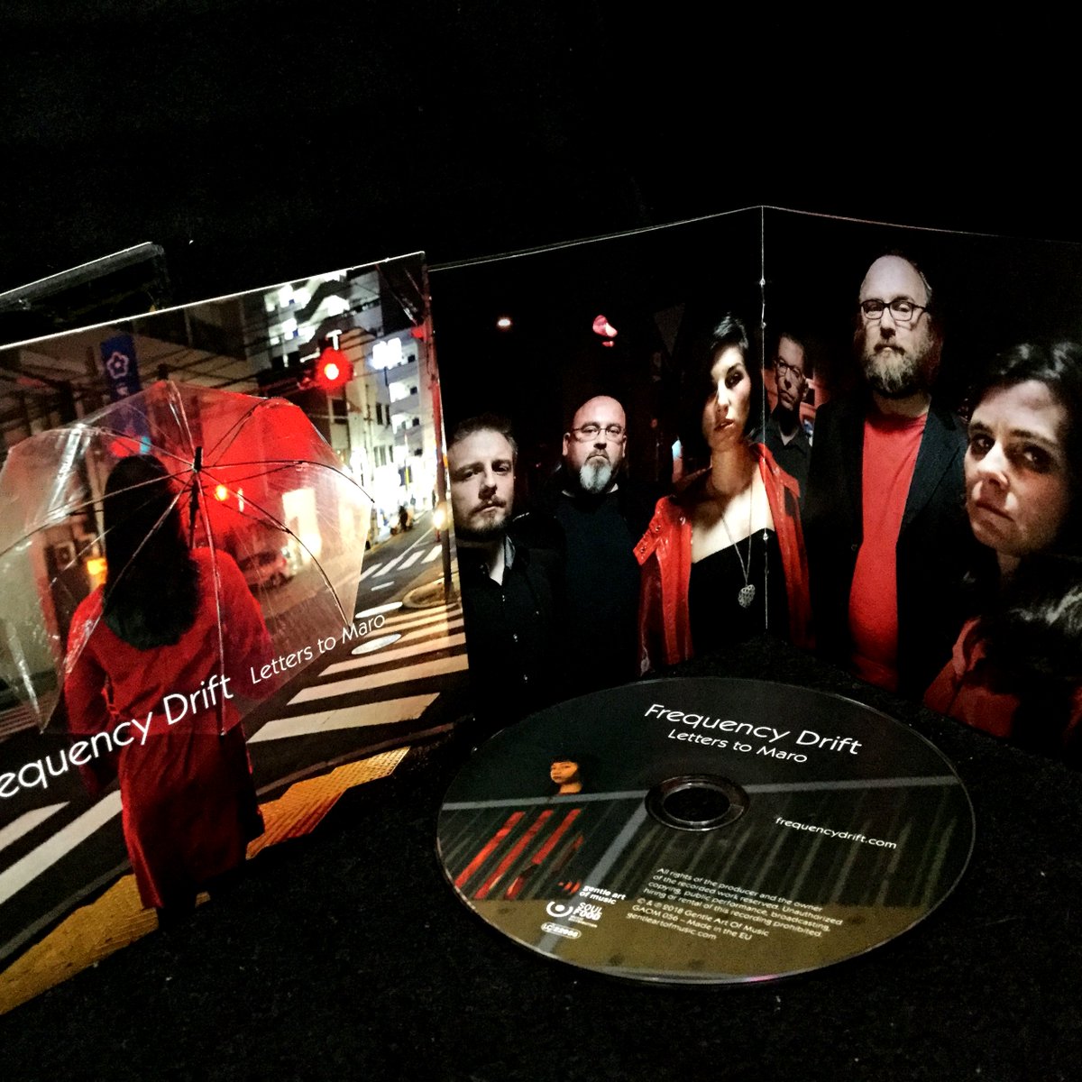 youcharist's tweet photo. 3rd ANNIVERSARY!!!!!!!!!!!!!!!!!!!!!!!!!!!!!!!!!!!!!!!!

FREQUENCY DRIFT / Letters To Maro [March 25th, 2018 JAPAN / April 13th, 2018 discogs]

ソール・ライターの写真のようなジャケットが目を引く。政則先���曰く「ANATHEMAに対するドイツからの返答」。最高。

#FREQUENCYDRIFT https://t.co/zBnEn9O2xn