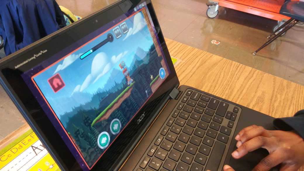 mrsdangelo_ICS's tweet image. 1B @icschool_online is building robots with specific parts for particular jobs with @ICSchool_Tech on @PBSKIDS