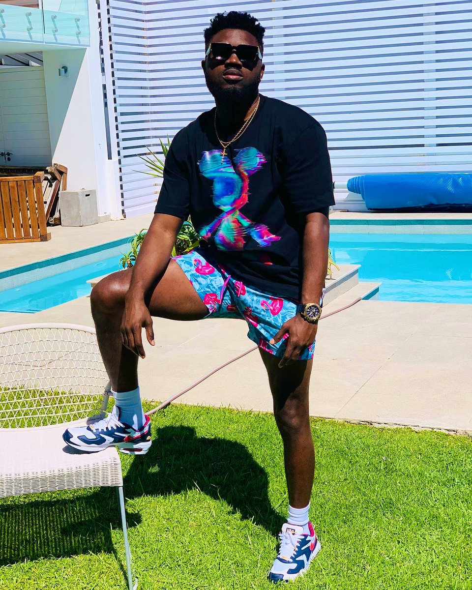 Donzy_Chaka's tweet photo. Sunny day in Camps Bay 🏝☀️ https://t.co/O9KmkmllDv