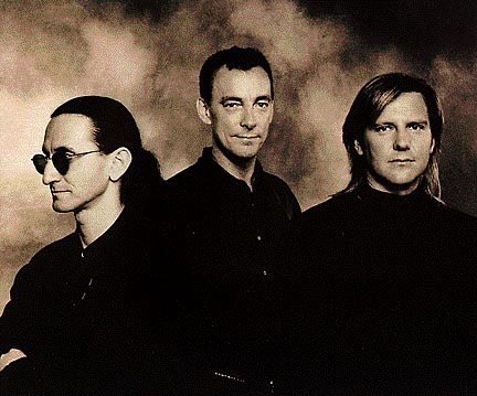 LastraferBass's tweet photo. @RushFamTourneys @tonyyz2112 @AmyDiane2112 @vivien2112 @Anagram2112 @Tinathread @newworldrushman @moto0707irs @ChrisHayes092 @debilarge @red_syrinx Happy Willowdale day Family!
Take care and listen more Rush!
#WearAMask #TakeCare
#Rush4ever https://t.co/gRYwdURw8R