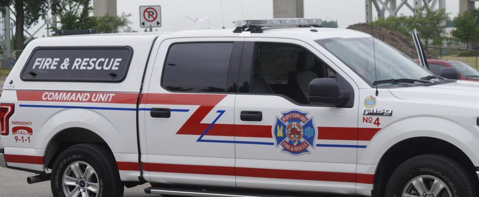 A man was rescued from a ship at the foot of Exmouth Street Tuesday after being injured while working onboard.
blackburnnews.com/sarnia/sarnia-…