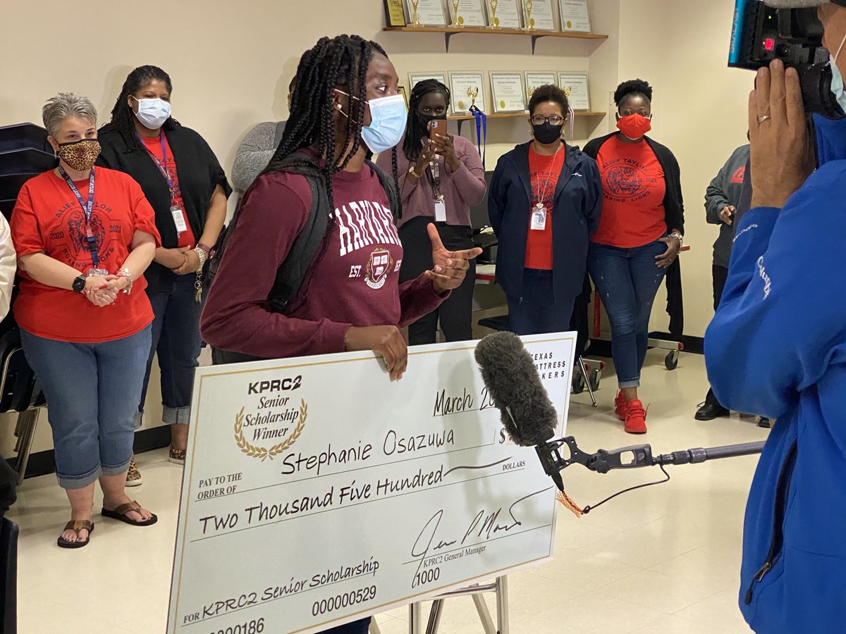 AliefISD's tweet photo. Meet Stephanie Osazuwa, who has been accepted to Harvard University, where she will be pursuing a degree in anthropology with hopes of becoming a liaison for low-socioeconomic communities so that they are not denied opportunities to succeed.

https://t.co/CcCpWGiGEm

@ATaylorHS https://t.co/OwHSq6zVL5