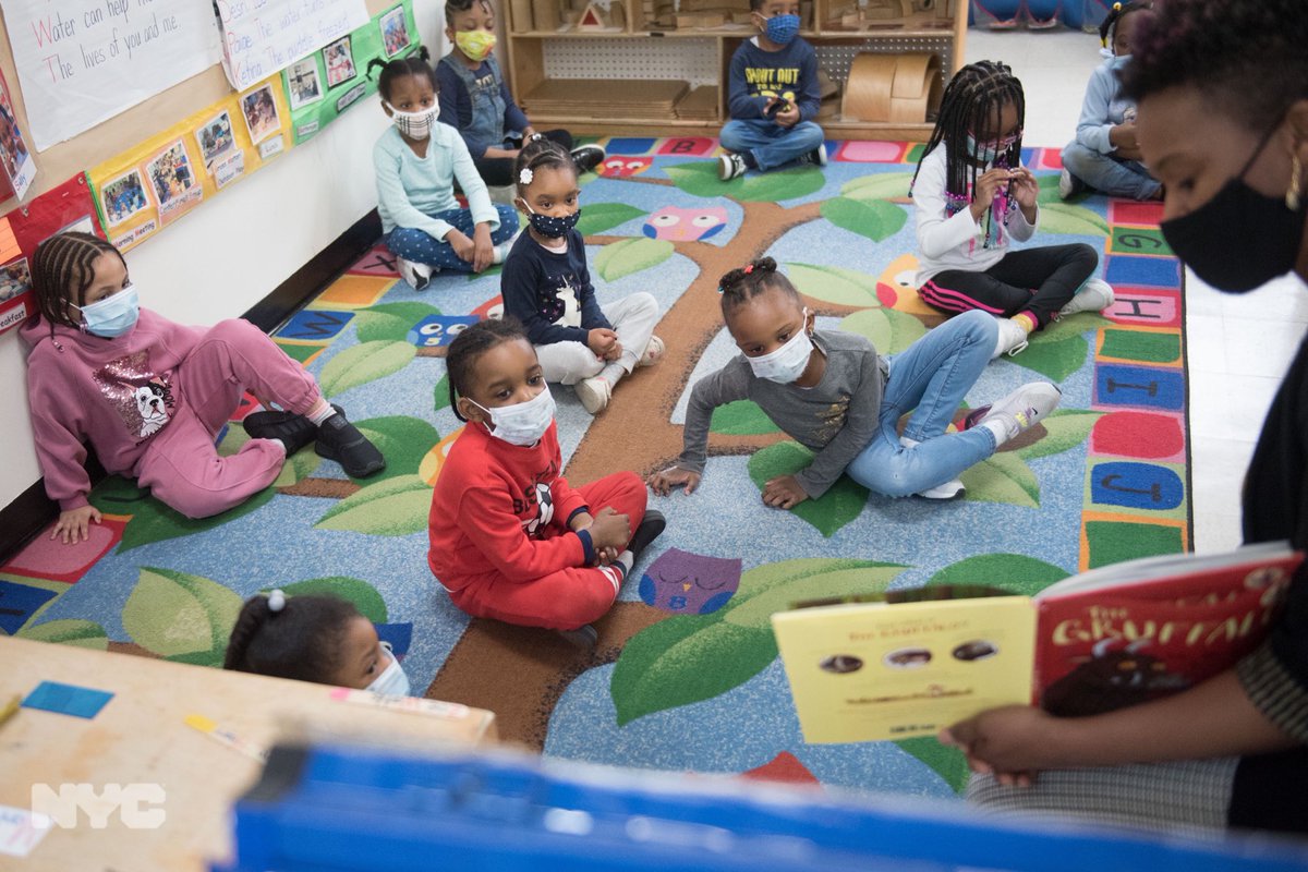 NYCMayor's tweet photo. We use the words “game changer” a little too much in life, but I can’t think of a better term to describe today’s announcement:

We are expanding free 3-K to every single district! 

This isn’t just a game changer, it’s a life changer for families across our city. https://t.co/s1S1nJ6mrx