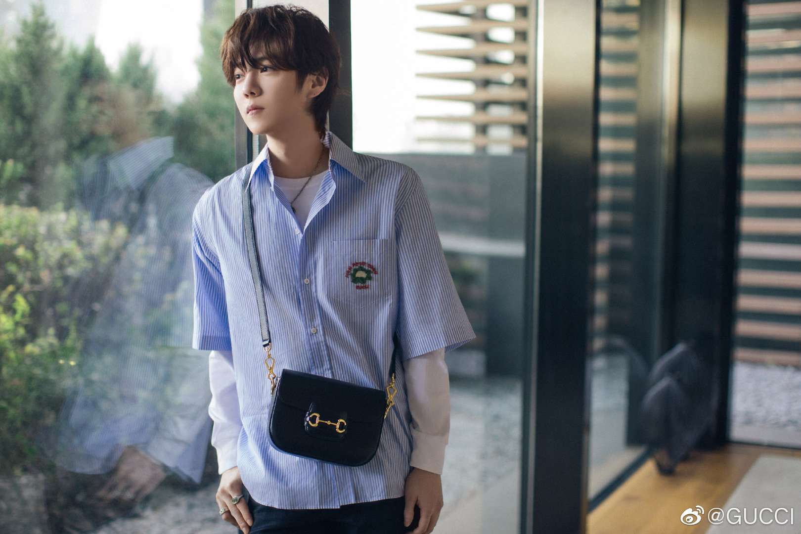 LuHan International on X: [PICTURE] 210324 GUCCI's Weibo updates: With the  spring freshness, GUCCI's Brand Ambassador #LuHan carries Gucci Horsebit  1955 mini bag in refreshing outfit, brings you comfort and freedom with