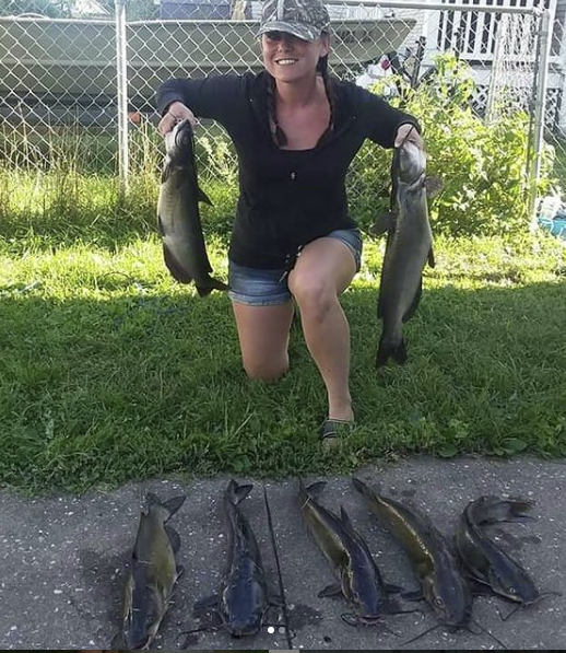 CopperQueen6's tweet photo. I CAN NOT WAIT FOR WARMER WEATHER <3 #catfishgoddess #channelcats #fishing https://t.co/LlYbTaXde5