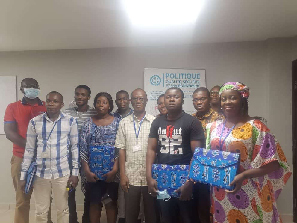 groupe_enval's tweet photo. #ENVAL, c'est aussi un #Cabinet qui accompagne les entreprises dans leurs démarches de développement des compétences. Le personnel de #NouvelleParfumerieGandour (photos) a récemment bénéficié des sessions de formation sur la norme #ISO9001_2015  @ydkouame1 #consulting, #formation https://t.co/aOcRzMvLEY
