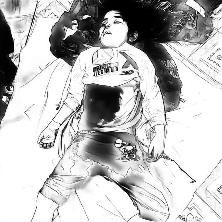 OhnmarOo12's tweet photo. 23.03.2021
When junta troop came into her house, she was frightened and hiding in her father's hug. Unfortunately she couldn't avoid for cruel shot. 
Just 7years old girl, died on the way to hospital in Mandalay. 

#whatishappeninginmyanmar https://t.co/lwIaTg82EC