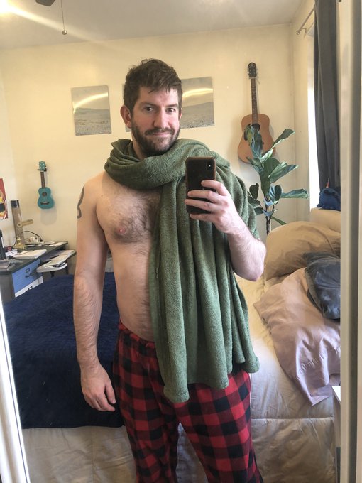 Comfy but make it fashion https://t.co/KPOvLE3fhC