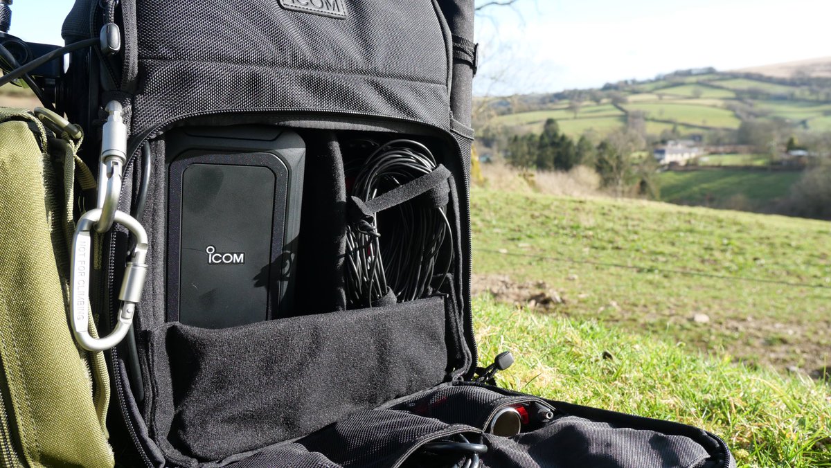 M0IAX's tweet photo. My @Icom_UK #AH705 takes its place in my #LC192 backpack along with my #IC705  and some random lengths of wire > than 7m long but cant measure them because if I did they would not be random lengths ;-) all fits in the backpack well and is lighter than before. https://t.co/h0EaVyTPEQ