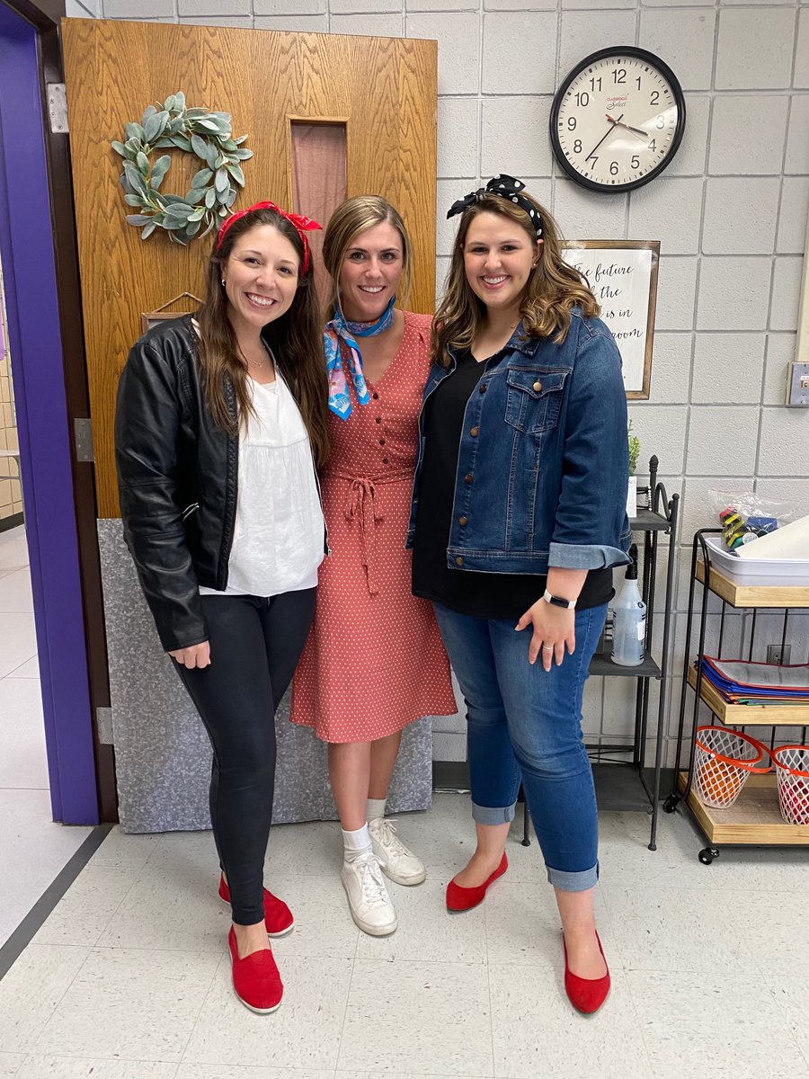 missgreen2020's tweet photo. 1950’s dress up day! ❤️🖤 https://t.co/ljgZ9lW55S