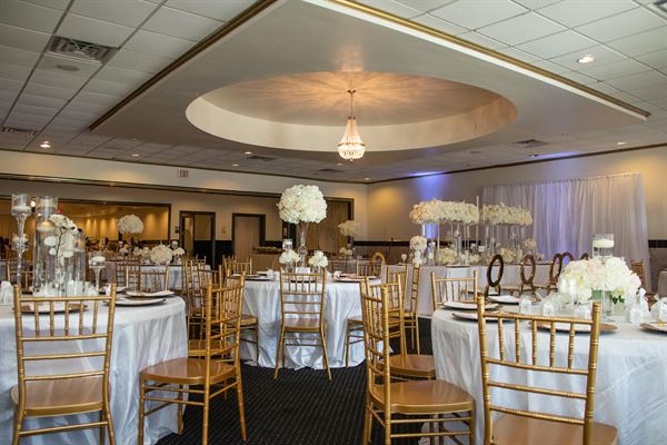 Eventective's tweet photo. KJackson Events and Design makes any event memorable! No matter if you're looking to host an elegant reception to a colorful child's birthday party, this team will exceed your expectations. Rates start at $500!
 
https://t.co/yTy6kesRZg
#eventective #eventplanning #wedding #party https://t.co/XShkNj5V7o