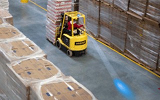 aspiliga's tweet photo. Más del 40% de los accidentes con carretillas o montacargas, están protagonizados por peatones.
Linear Safety Light  y  Blue Safety Light de ASPILIGA  son dos tipos de alarmas visuales:  ALTA EFICACIA, ECONÓMICAS Y DE FÁCIL IMPLEMENTACIÓN.  Más info https://t.co/vv7AQk8hmu https://t.co/RyCoD9FcLP