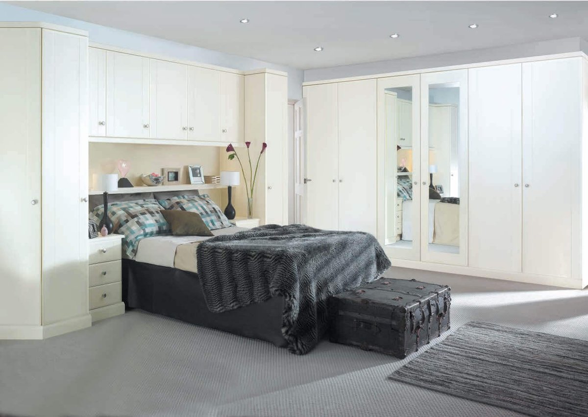 Kitchens__Plus's tweet photo. Fully fitted bedroom storage allows you to make the most of your space! 

Visit our website - https://t.co/NPlnBYc3VM

#kitchensplusbathrooms #kitchensplus #bedroom #interiordesign #interior #homedecor #bedroomdecor #home #design #furniture #bed #decor #livingroom #bedroomdesign https://t.co/Srk8bRaOMY