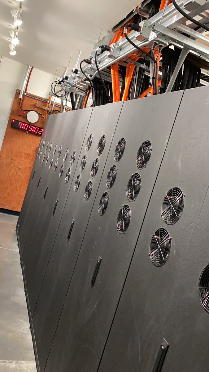 jimmaroy380's tweet photo. Studio work, Crestron Pro3 controls, LTS camera systems, EVERTZ 4K e12G coax video distribution and switching. #audiovideo #teledata #evertz #local357 #lasvegas #studio #infrastructure @lowvoltnation @EvertzTV @Crestron https://t.co/SgHdbtMTH8
