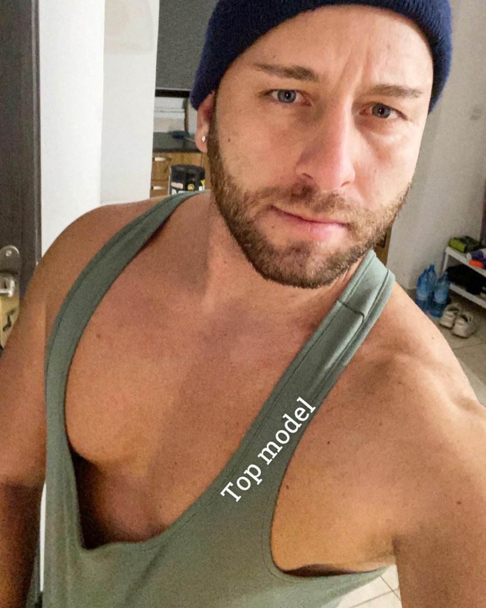 bitmeyen sevda taner tolga tarlacı

 taner sins

BüyükKayıp TanerTolga