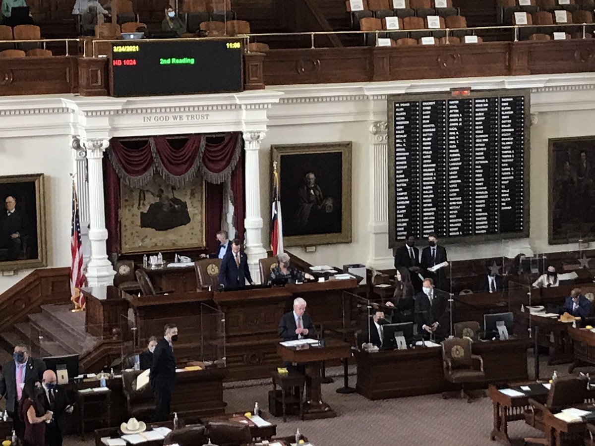 KelseyJErickson's tweet photo. Thanks to @charliegeren and the Texas House, alcohol to-go is one step closer to becoming the law of the land in Texas. #txlege https://t.co/wvEYQ6XDcL