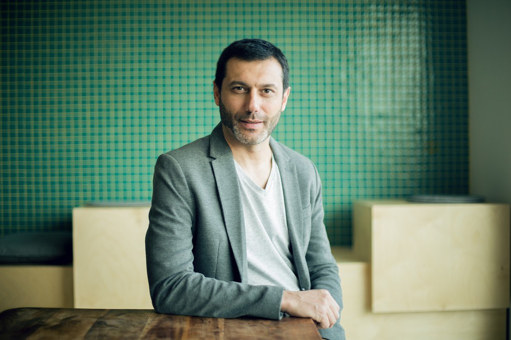 arcaruralcat's tweet photo. 🗣️ Albert Cañigueral: "Els obradors compartits i els espais test són ideals per satisfer les necessitats d’aprendre i acompanyar-se." Nova entrevista en el marc del darrer butlletí #LeaderCat2020 "#SomRurals #SomFutur" dedicat a la #XEMAC!
👀 Llegeix-la a https://t.co/tOYjkIaOd8 https://t.co/IgKg7Vc45L