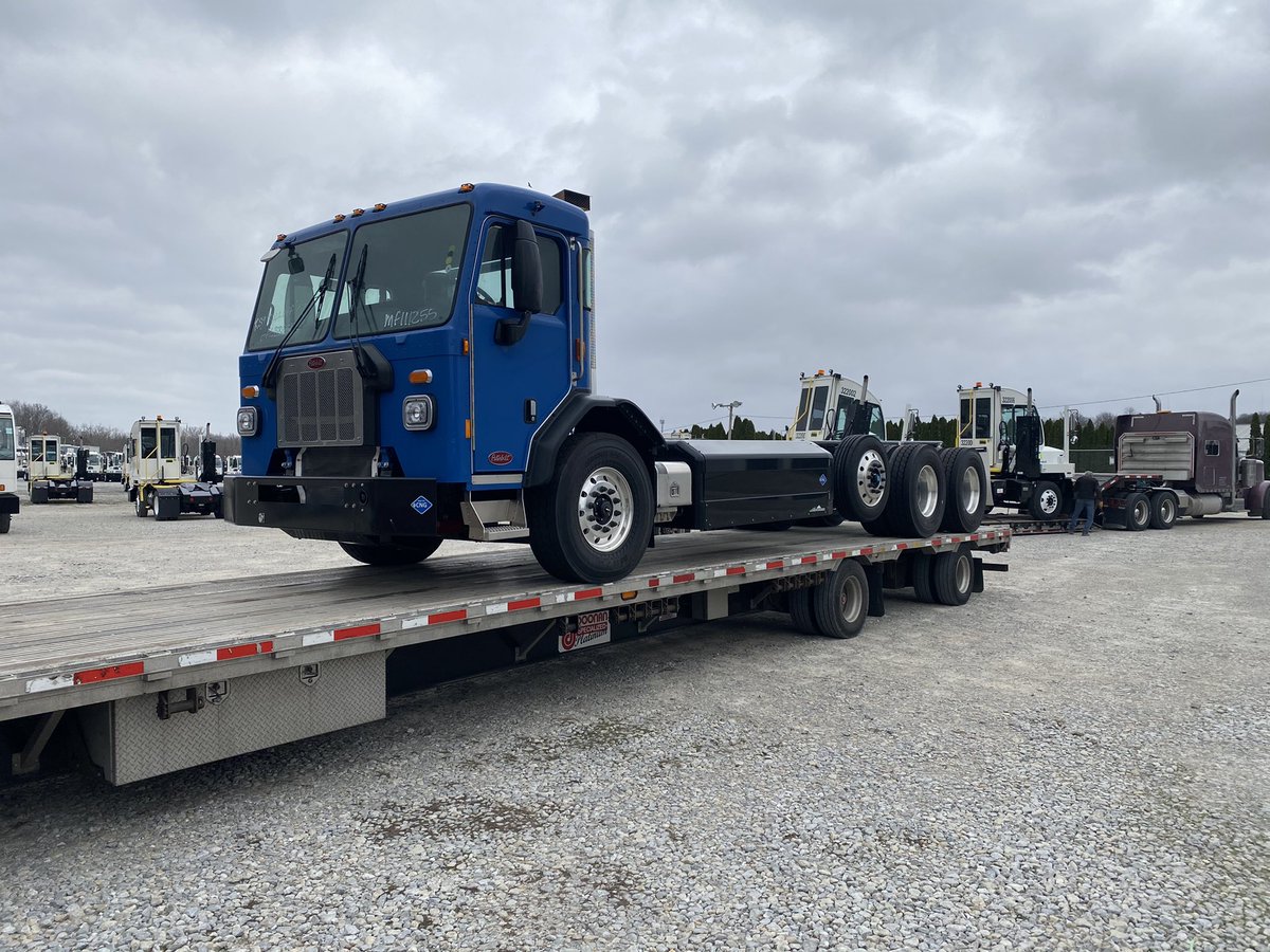 BraunCompanies's tweet photo. Just a little delivery! 😉 https://t.co/EoVZwc1bkw