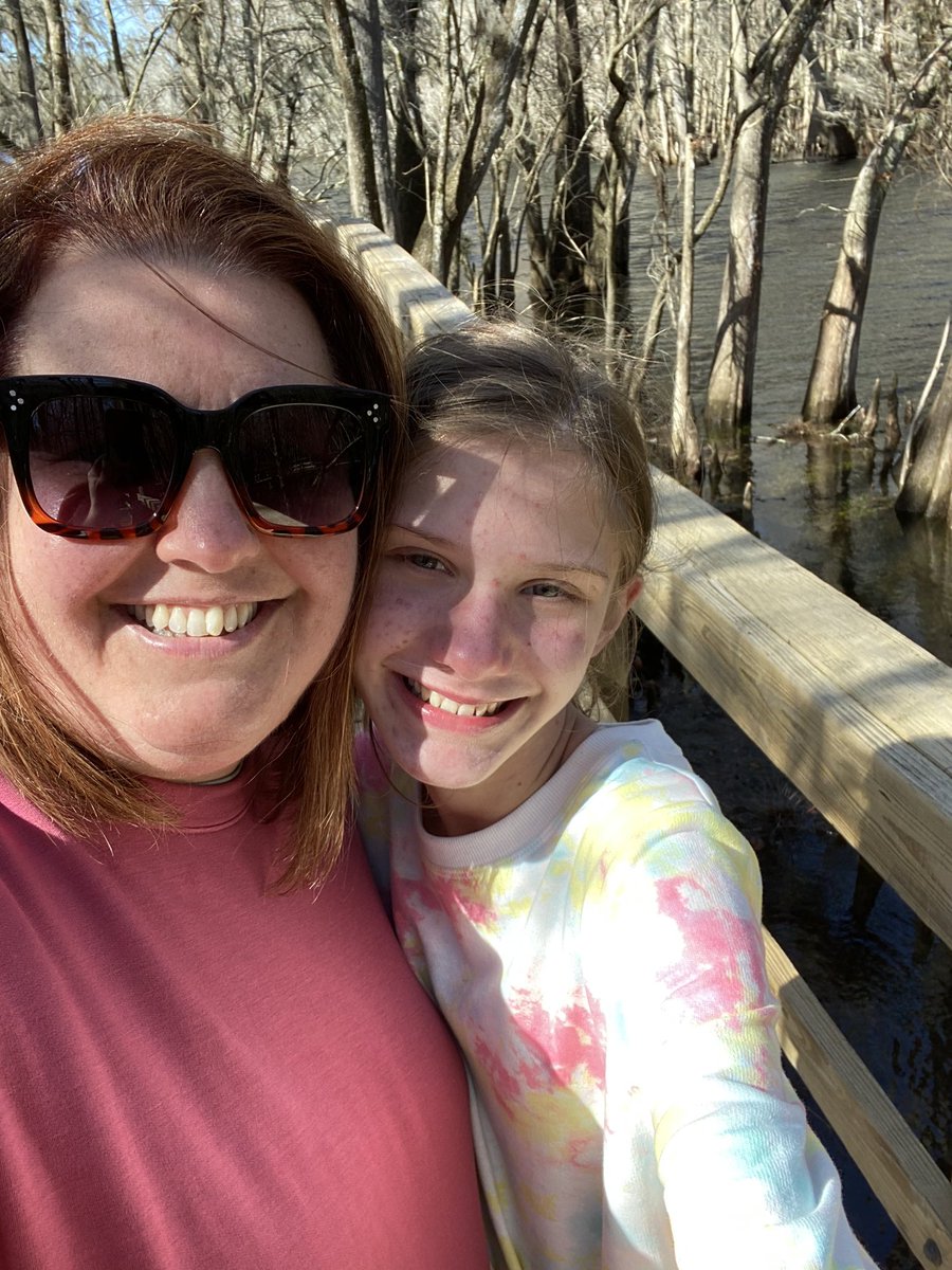 schaus_maria's tweet photo. @mrsditarando @McKitrickElem @HCPS_SEL @mckitrickmedia @UrbanAssembly @SEL4USA @caselorg @AddisonGDavis @HillsboroughSch @AnnTestaSecca @cline_allison Enjoying nature with my daughter brings me joy! https://t.co/BC70QJEM7L
