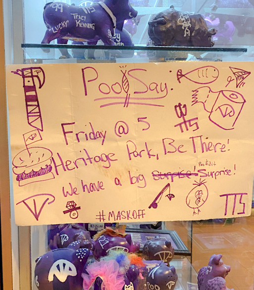 TarletonState's tweet photo. Purple Poo Reveal. 
Heritage Park. 
Friday, Mar. 26. 
5 PM. 
#TarletonState https://t.co/WV2WZNEFR5
